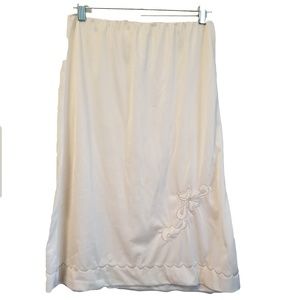Vintage Nylon Skirt Slip Beige Small